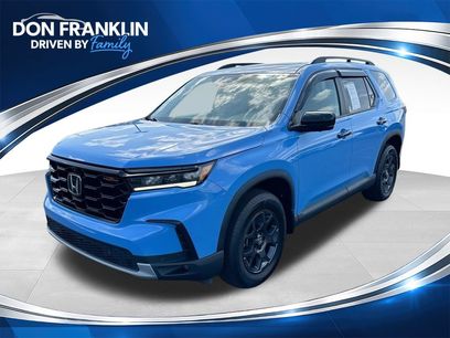 Used 2025 Honda Pilot TrailSport