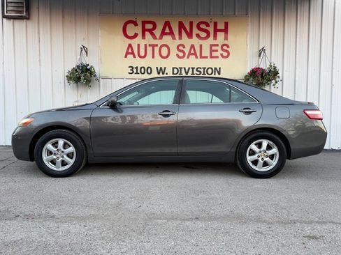 Used 2007 Toyota Camry LE image 1