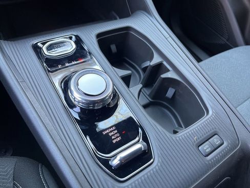 New 2026 Jeep Cherokee Laredo AWD/4WD image 33