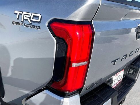 Used 2024 Toyota Tacoma TRD Off-Road AWD/4WD image 22