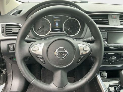 Used 2018 Nissan Sentra SR w/ Protection Package image 14