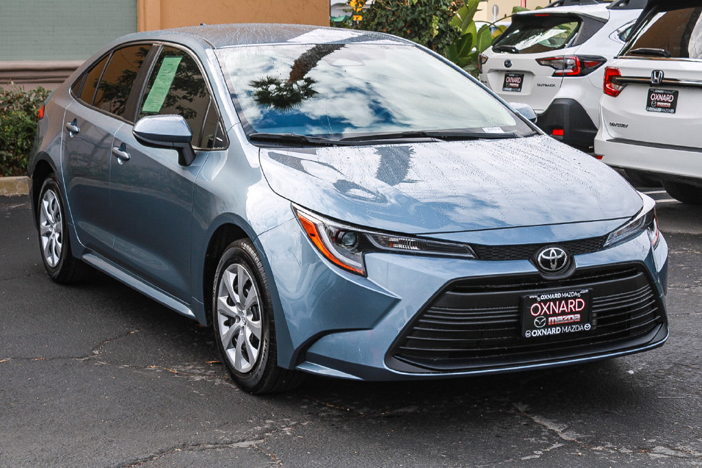 Used 2026 Toyota Corolla LE FWD image 3