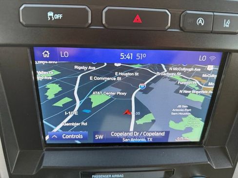 Used 2020 Ford F150 Lariat image 12