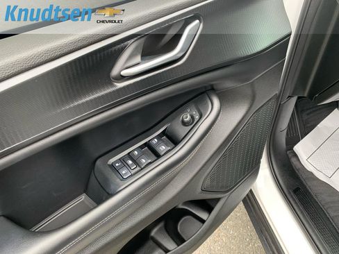 Used 2023 Jeep Grand Cherokee Altitude AWD/4WD image 20