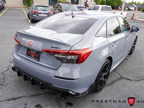 Used 2025 Honda Civic Sport image 15