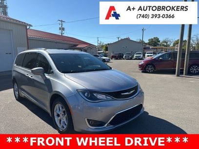 Used 2019 Chrysler Pacifica Touring-L w/ Advanced Safetytec Group