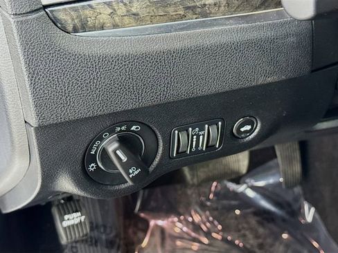 Used 2023 Chrysler 300 Touring L w/ Popular Equipment Group image 24