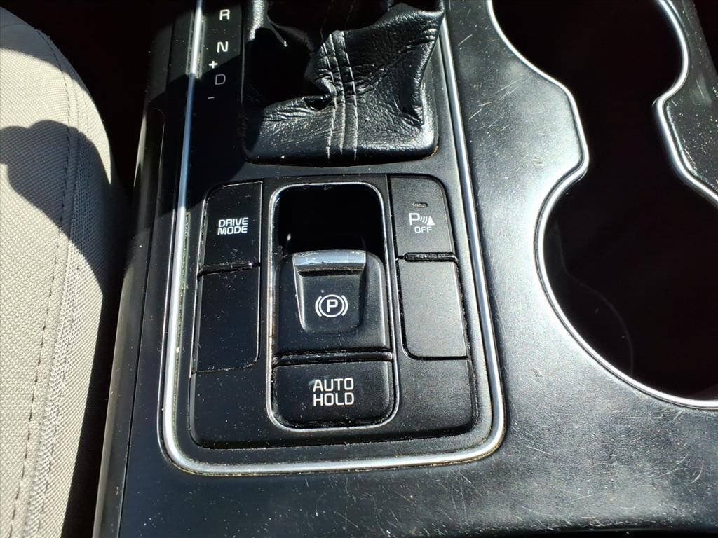Used 2017 Kia Sorento FWD w/ LX Convenience Package image 23