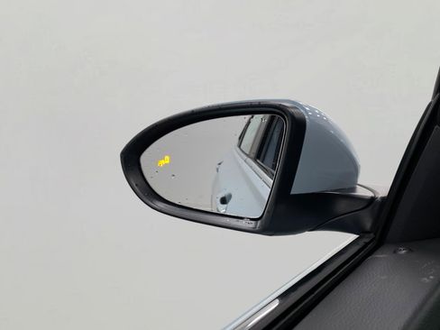 New 2025 Volkswagen Jetta SE image 18