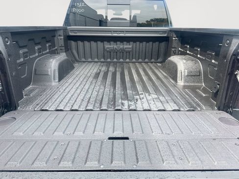 New 2026 GMC Sierra 1500 SLT w/ SLT Premium Package AWD/4WD image 27
