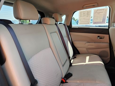 Used 2016 Mitsubishi Outlander Sport SE AWD/4WD image 15