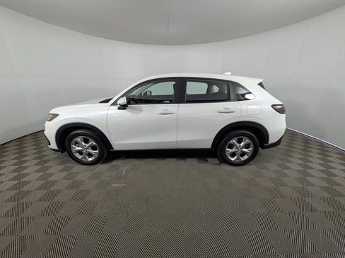 Used 2023 Honda HR-V LX image 17