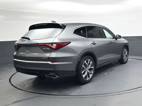 Used 2023 Acura MDX SH-AWD w/ Technology Package image 4