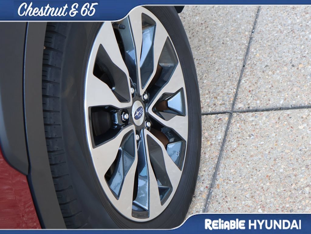 Used 2025 Subaru Outback Limited AWD/4WD image 41