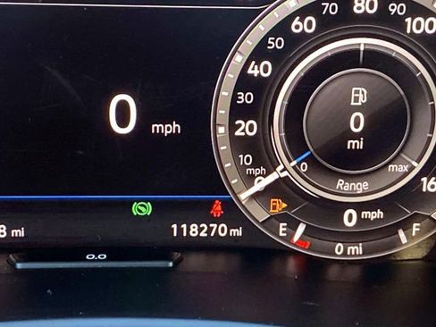 Used 2019 Volkswagen Atlas SEL image 32