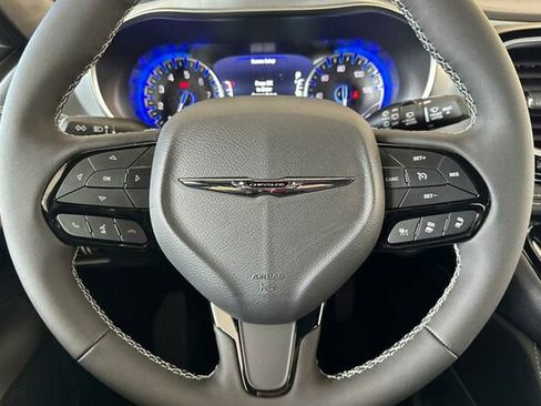 New 2026 Chrysler Pacifica Limited image 22