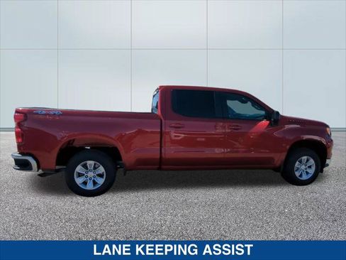 Used 2023 Chevrolet Silverado 1500 LT AWD/4WD image 6