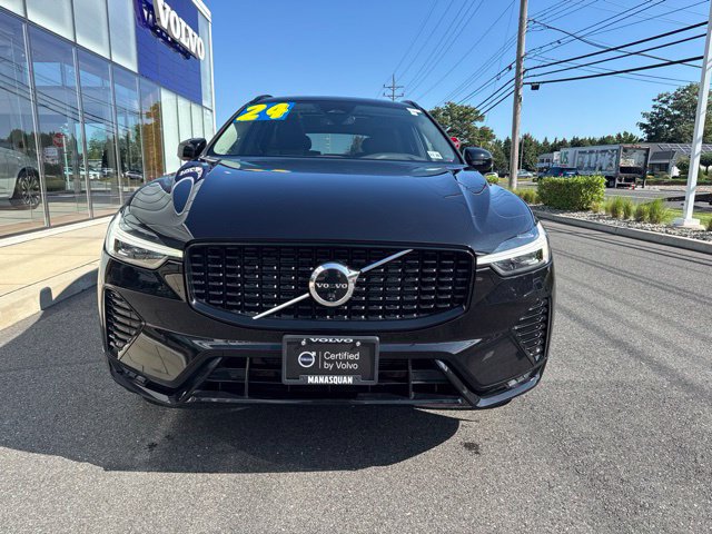Certified 2024 Volvo XC60 B5 Plus w/ Protection Package Premier AWD/4WD image 7