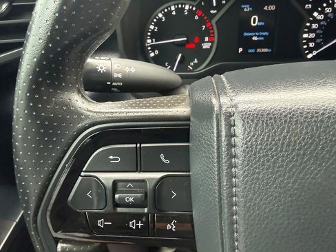 Used 2023 Toyota Tundra SR AWD/4WD image 19