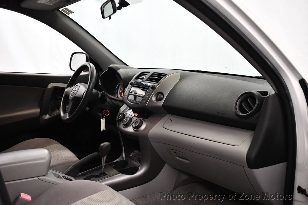 Used 2008 Toyota RAV4 2WD V6 image 11