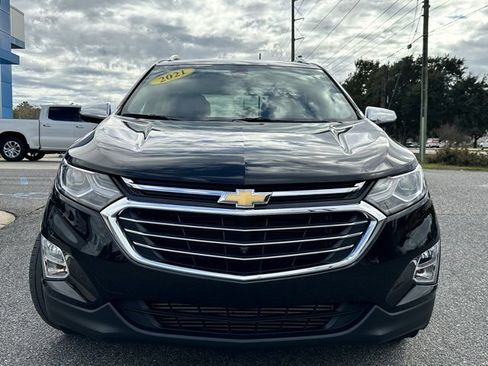 Used 2021 Chevrolet Equinox Premier image 2