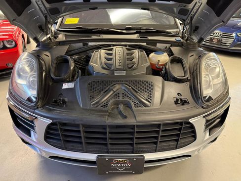 Used 2016 Porsche Macan S AWD/4WD image 21