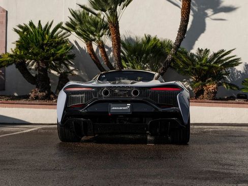 New 2026 McLaren Artura image 5