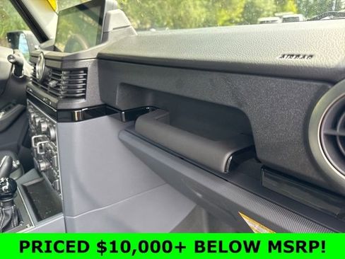 Used 2024 INEOS Grenadier Fieldmaster Edition image 39