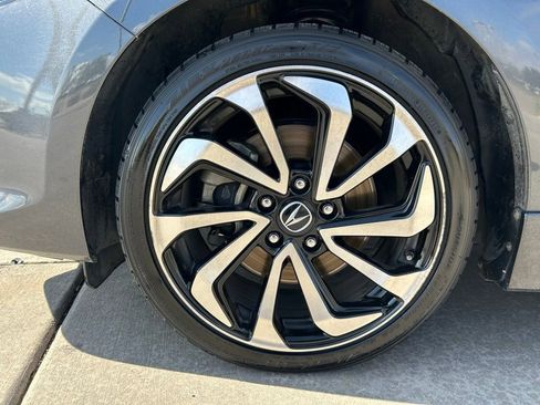 Used 2016 Acura ILX FWD image 32