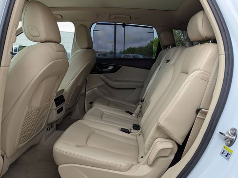 Used 2018 Audi Q7 3.0T Premium Plus w/ Premium Plus Package image 14