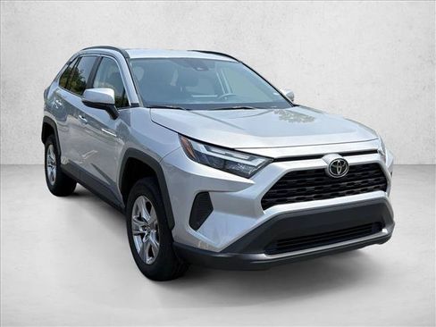 Certified 2025 Toyota RAV4 XLE AWD/4WD image 3