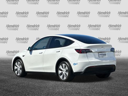 Used 2021 Tesla Model Y Long Range AWD/4WD image 7