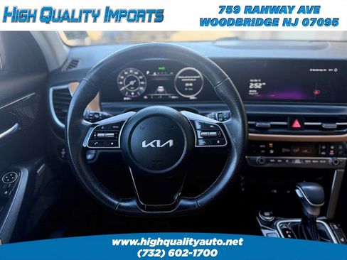 Used 2024 Kia Seltos SX AWD/4WD image 27