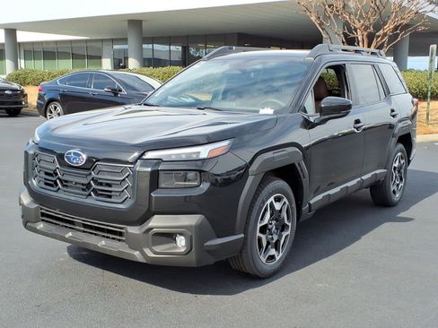 New 2026 Subaru Outback Touring image 3