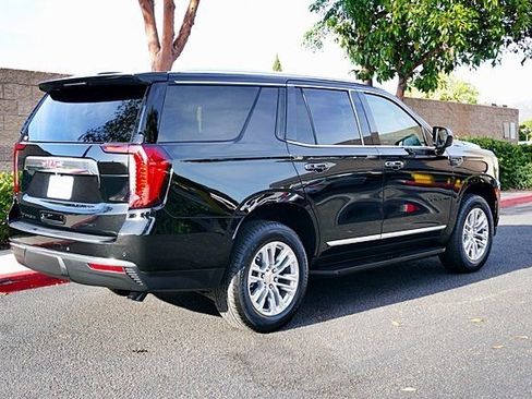 Used 2024 GMC Yukon SLT RWD image 8