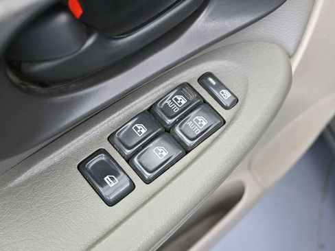 Used 2003 Chevrolet TrailBlazer LS w/ Preferred Equipment Group image 19