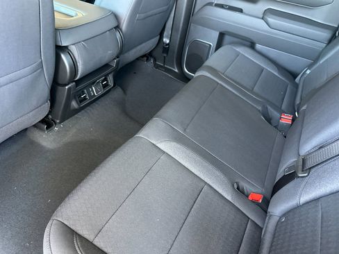 New 2026 GMC Sierra 1500 Elevation image 12