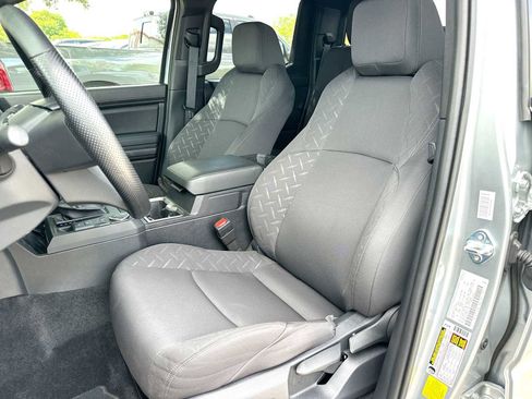 Used 2025 Toyota Tacoma SR5 RWD image 17