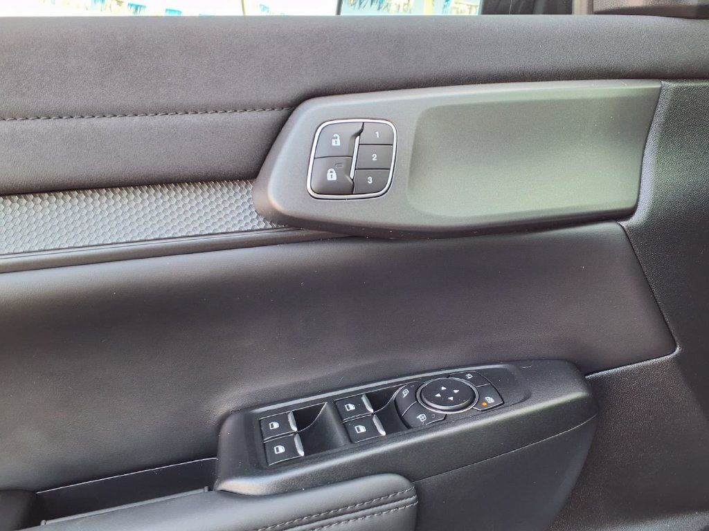 Used 2024 Ford Ranger Raptor AWD/4WD image 14