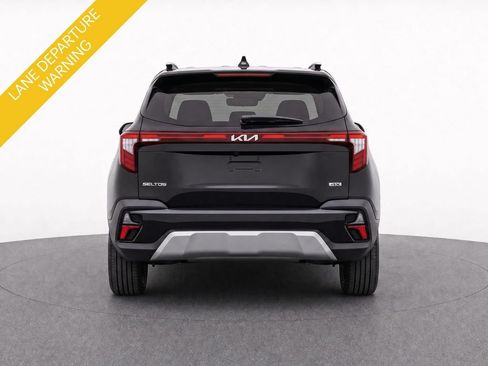 Certified 2024 Kia Seltos EX AWD/4WD image 7