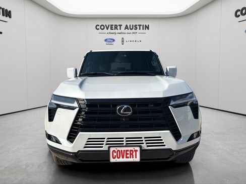 Used 2026 Lexus GX 550 w/ Accessory Package (2T) AWD/4WD image 9