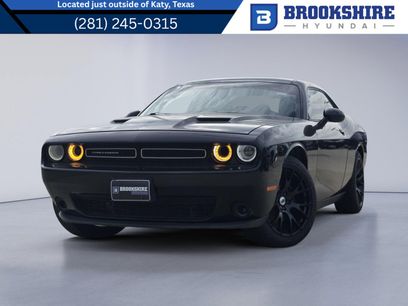 Used 2018 Dodge Challenger SXT