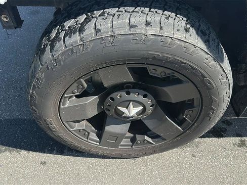 Used 2017 RAM 1500 Sport w/ Convenience Group AWD/4WD image 16