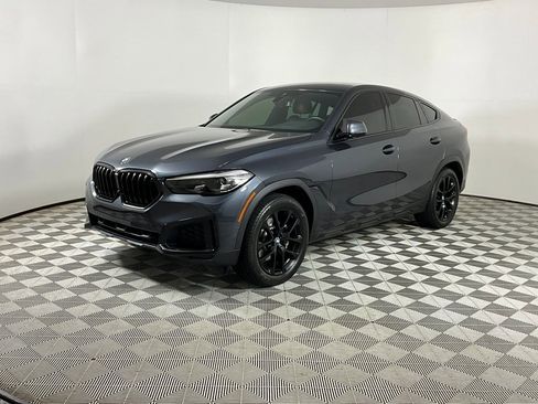 Used 2022 BMW X6 xDrive40i w/ Premium Package image 1