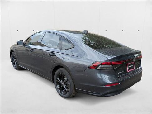 New 2025 Honda Accord SE image 7