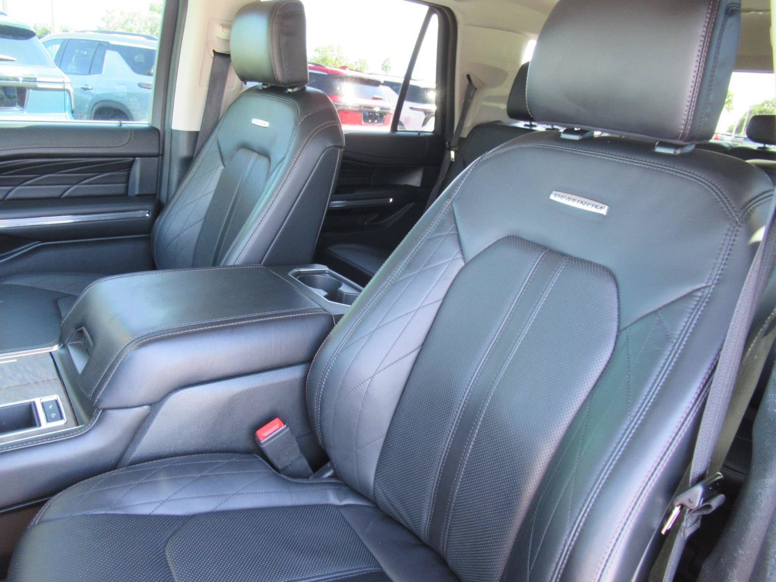 Used 2021 Ford Expedition Platinum RWD image 21