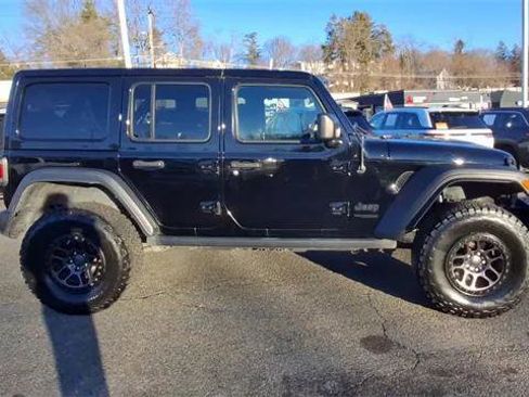 Certified 2022 Jeep Wrangler Unlimited Sport image 9