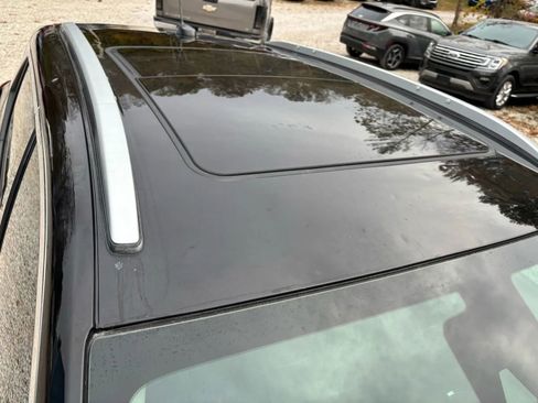 Used 2023 Buick Encore GX Essence w/ Experience Buick Package image 30