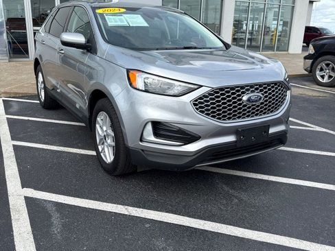 Used 2024 Ford Edge SEL image 5