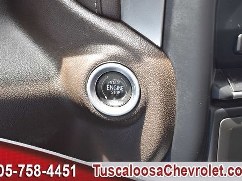 Certified 2022 Chevrolet Silverado 1500 RST w/ Safety Package AWD/4WD image 33